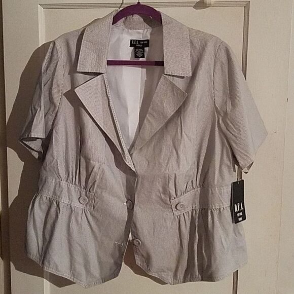 Shirt/Jacket   - Picture 1 of 4